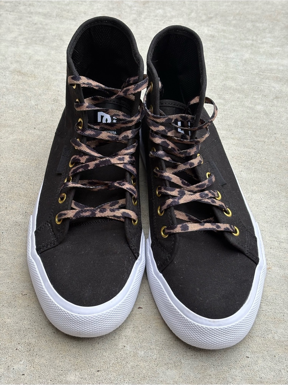 DC Manual Hi TX SE Women's Skate Shoes | Size 9 Like New